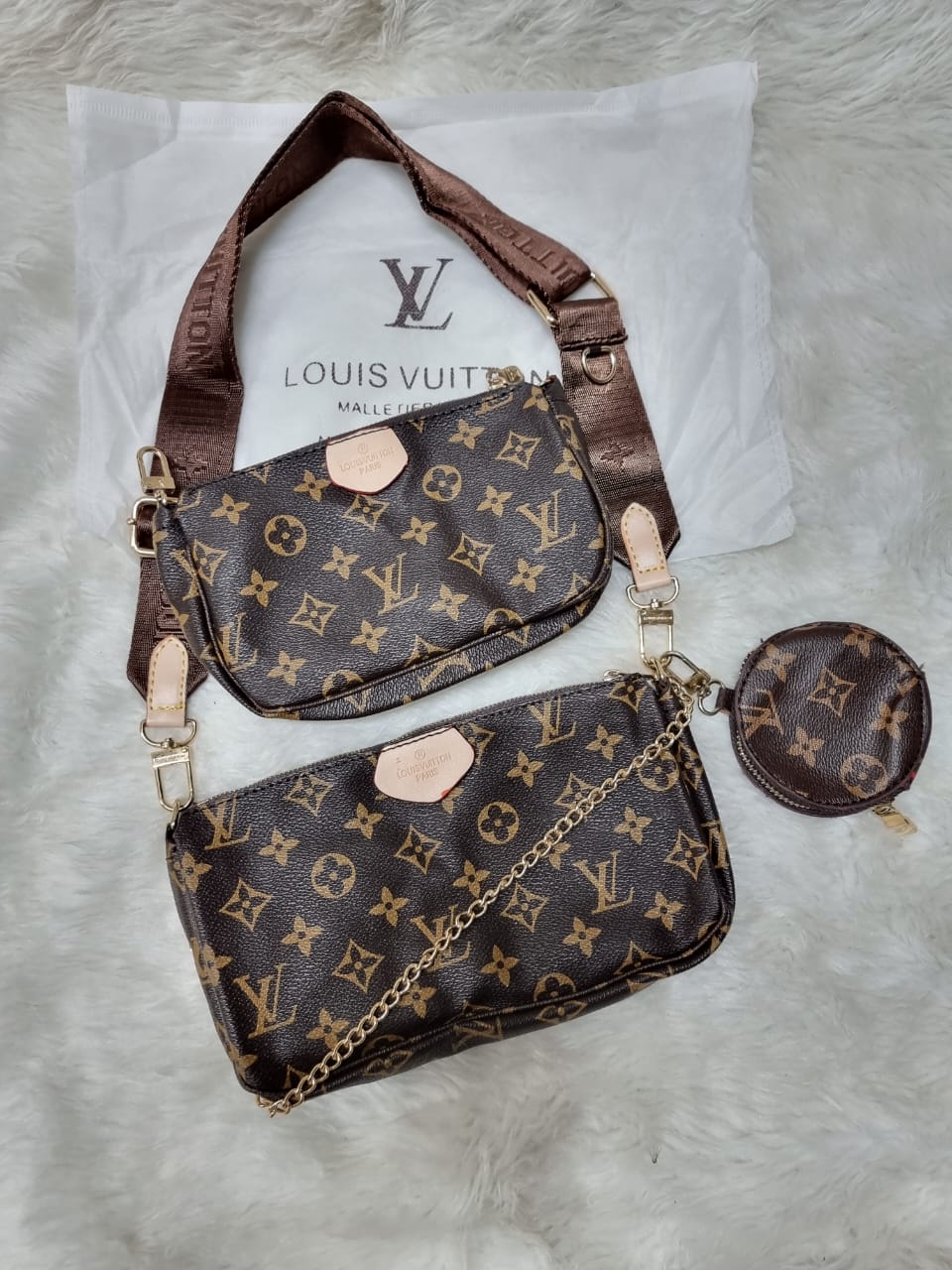 LV Cross Body Handbag In Stunning Brown In Checks Pattern Brown Color Women's Or Girls Bag Along with sling- Stylist Daily Use Bag LV-2872