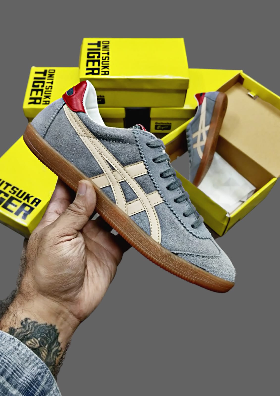 Onitsuka Tiger Tokuten Grey White 66 Slip-On Sneakers Casual Shoes For Man And Boys 1183C254-202