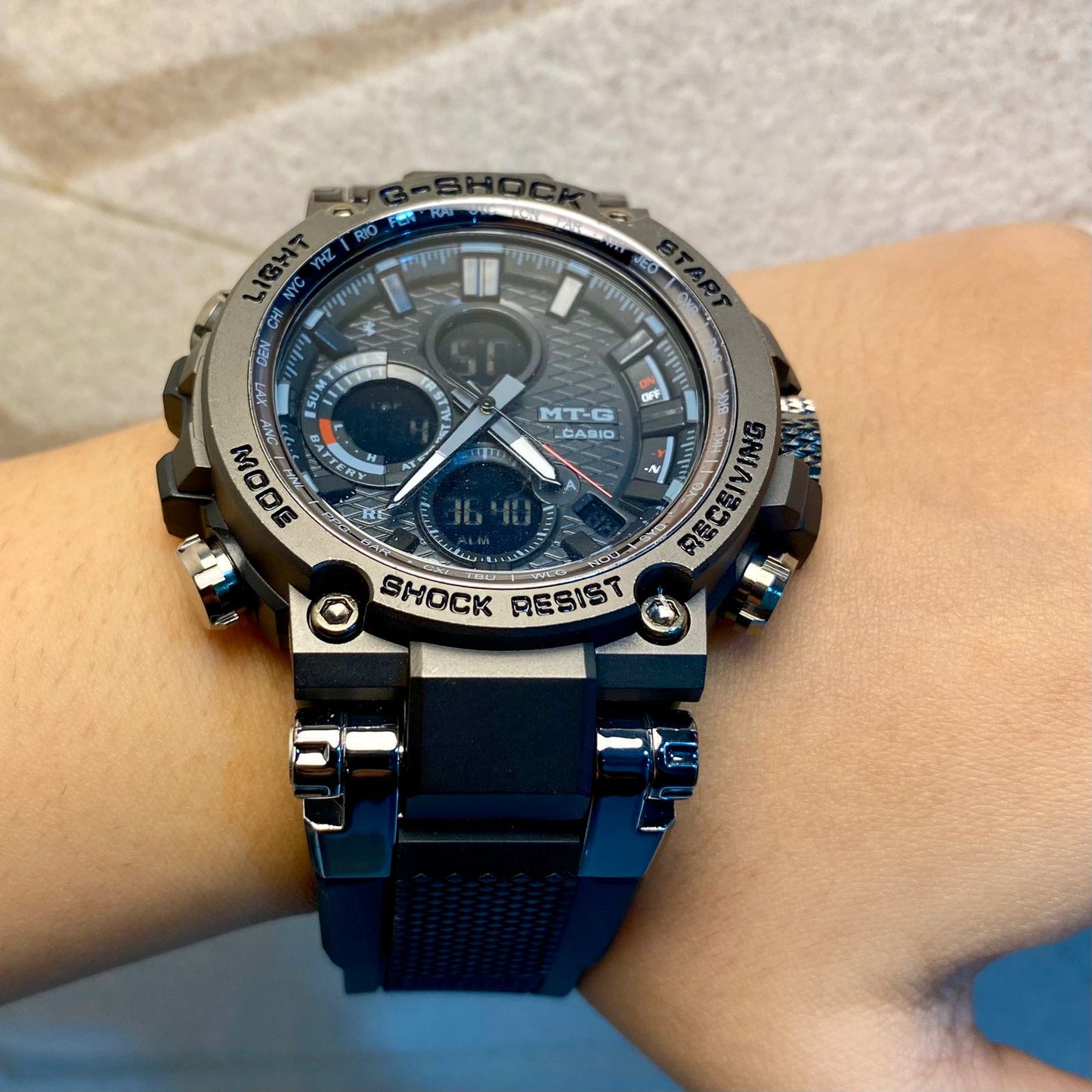 Casio G-Shock Analog-Digital Black Dial Men's Watch - MTG-B400