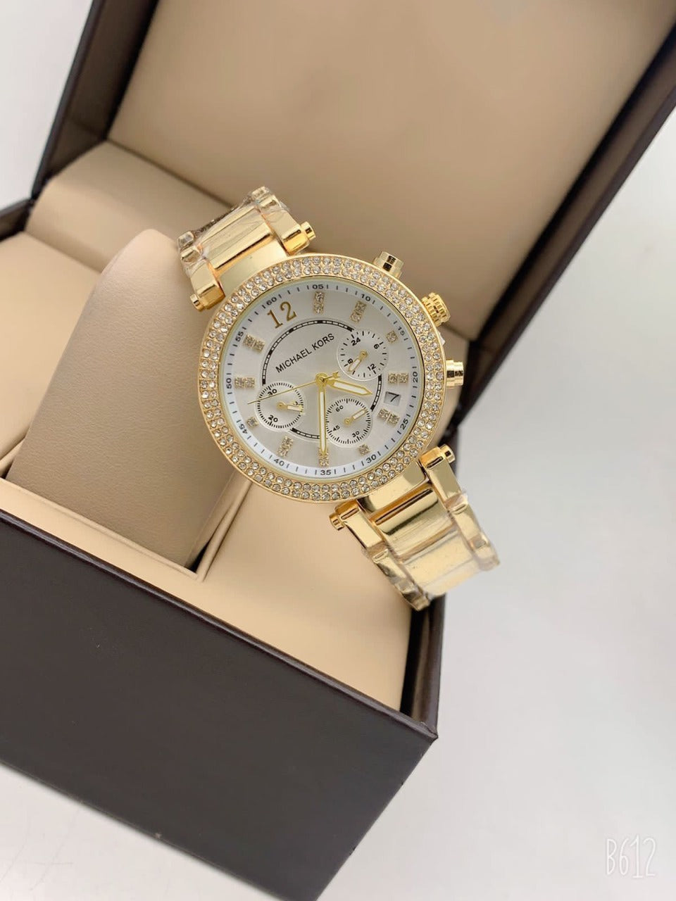 MK Chronogragh watch With Golden Color Metal Case & White And Gold Strap & White Dial Watch For Women's Design Golen Dial For Girl Or Woman Best Gift Date Watch- MK-9874