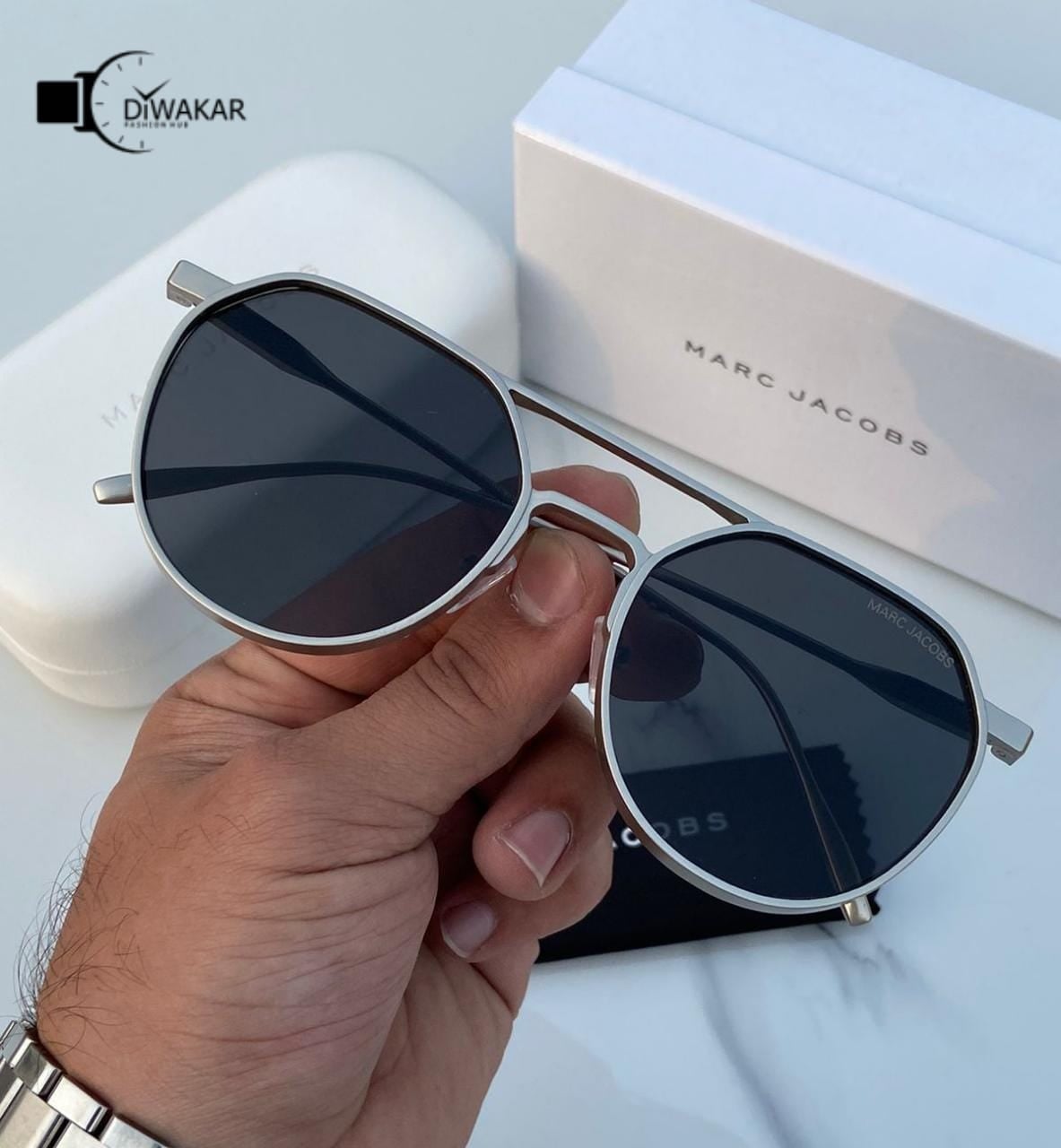 MJ Latest Design Heavy Material Black Shade With Silver Frame Sunglass For Men's MJ-111
