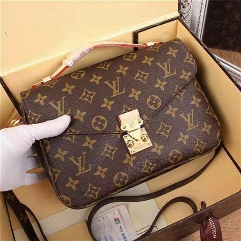 LOUIS VUITTON Envelope Women Sling Shoulder Bag Retro Print Small Square In Stunning Brown Color Women's Or Girls Bag Along with sling- Stylist Daily Use Bag LV-1833-WBG