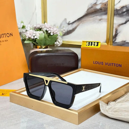 Louis Vuitton Branded Evidence Brown Transparent Len's black Frame LV-1115 Unisex Men's and Women's Sunglass