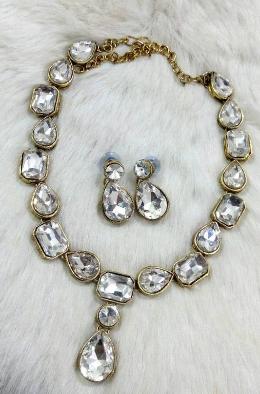 Super Design Alloy Kundan Necklace set with Earring