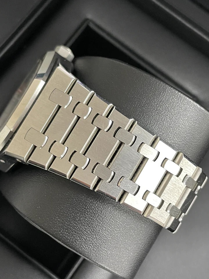 Aude mars Piguet Royal Oak Self-winding Extra-Thin In A Luscious New Plum Tone Dial New Arrival For Man With Full Silver crocodile Dial Design Silver Strap Watch AP-25596104