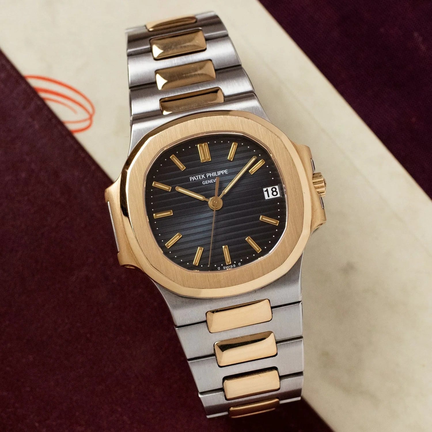 Patek Philippe Nautilus Mad Watch Quartz Movement Black Dial Silver An ...