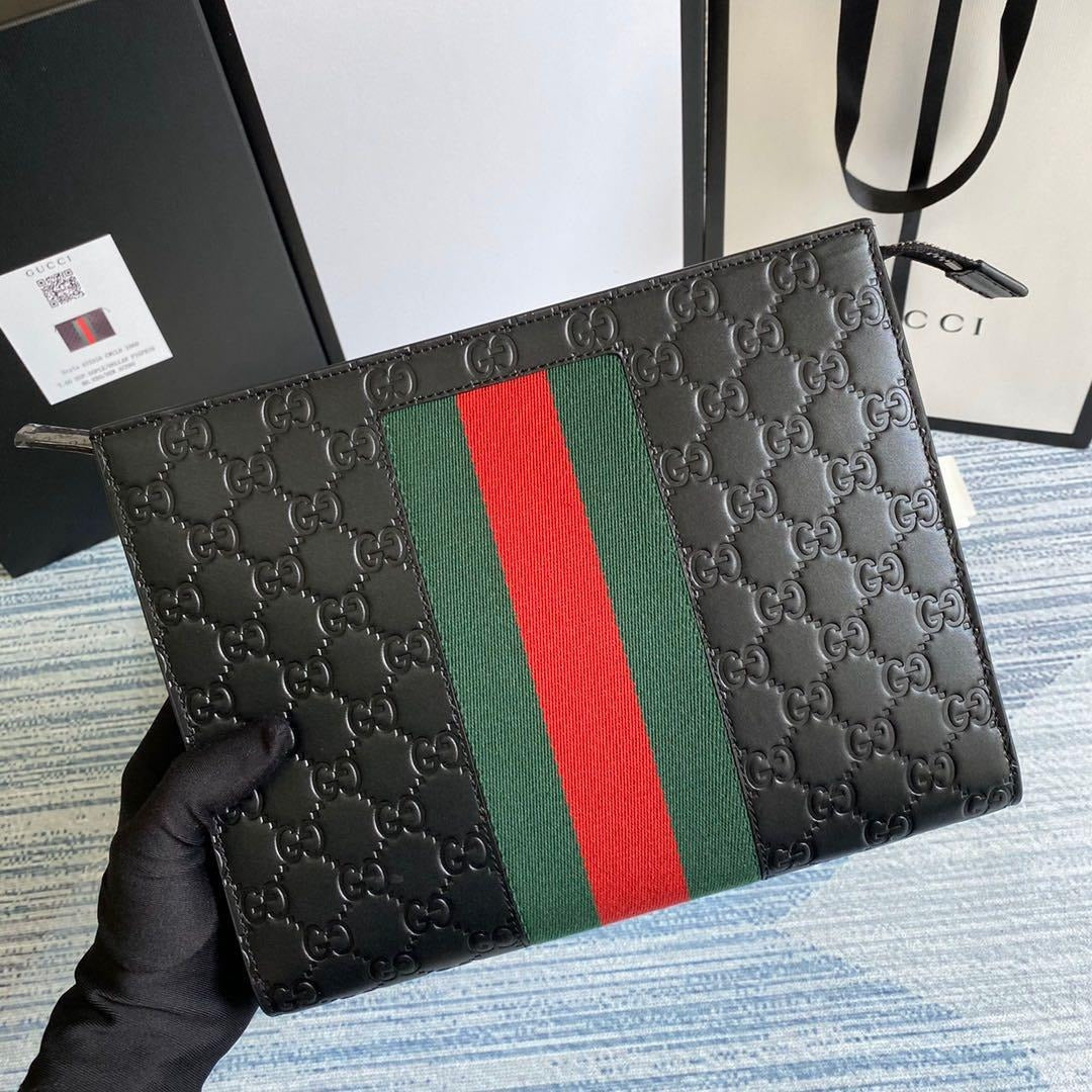 Gucci GG Men Gucci Pouch in Black Soft GG Supreme with GC-6871