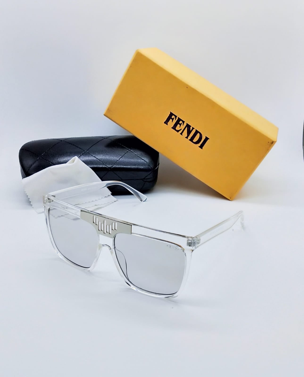 Fendi Branded Men's Sunglass For Men's Transparent Shade Sunglass With Transparent Stick FN-771 For Man