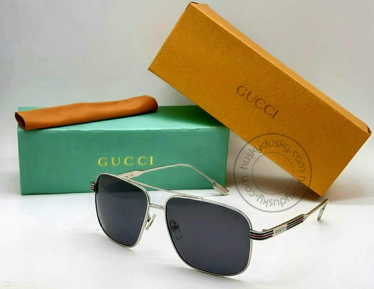 Gucci Branded Black Color Design Glass Men's Sunglass for Man GU-995 Golden Frame Gift Sunglass