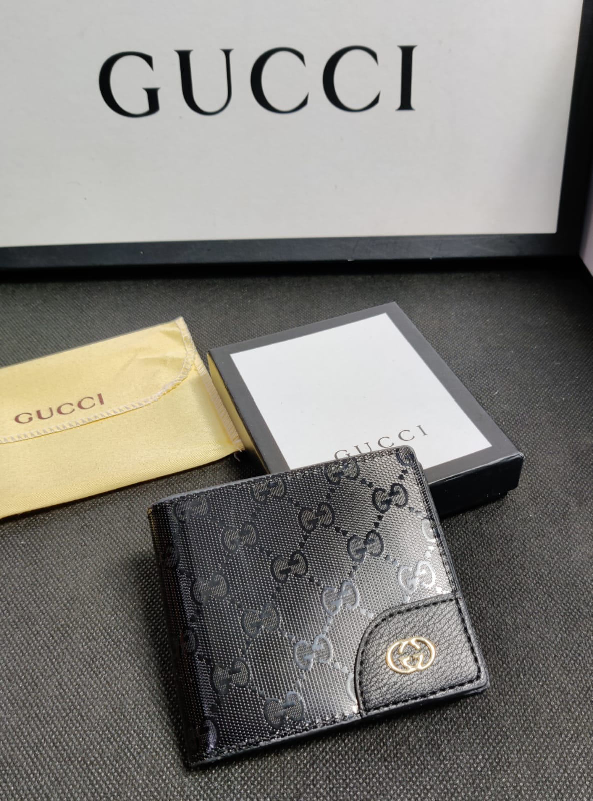 Gucci Leather Heavy Quality Black Latest Printed Design wallet For Man GU-705