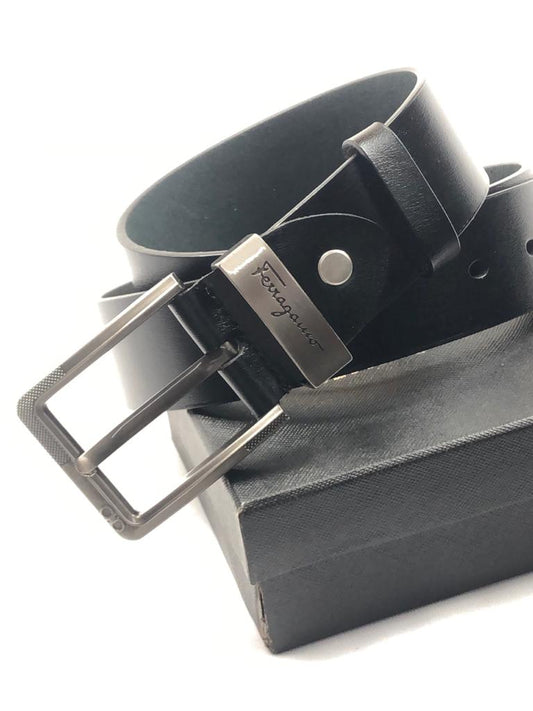 Salvatore Ferragamo Black Color Plain Leather Formal Men's Women's Waist Belt For Man Woman Or Girl Formal Buckle Gift Belt SF-450