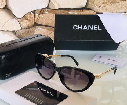 Black Color Women's Sunglasses Full Black Frame Oval Shape Latest Design CHA-1011