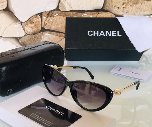 Black Color Women's Sunglasses Full Black Frame Oval Shape Latest Design CHA-1011