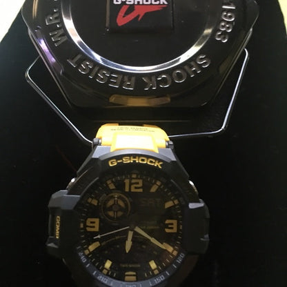 Casio G-Shock Analog Gravity Master ARMY MILITARY NAVY WATCH Twin Sensor World Time Digital Men Black Analogue With Yellow Strap and Digital watch With Metal Case Watch For Man Day And Date Gift Watch GA-1000-9A