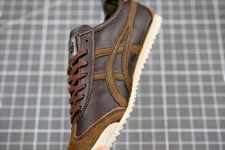 Onitsuka Tiger Unisex Chocolate Mexico 66 Deluxe Shoes Slip-On Athletic Shoes For Men's Or Boys-TH9J4L-2828